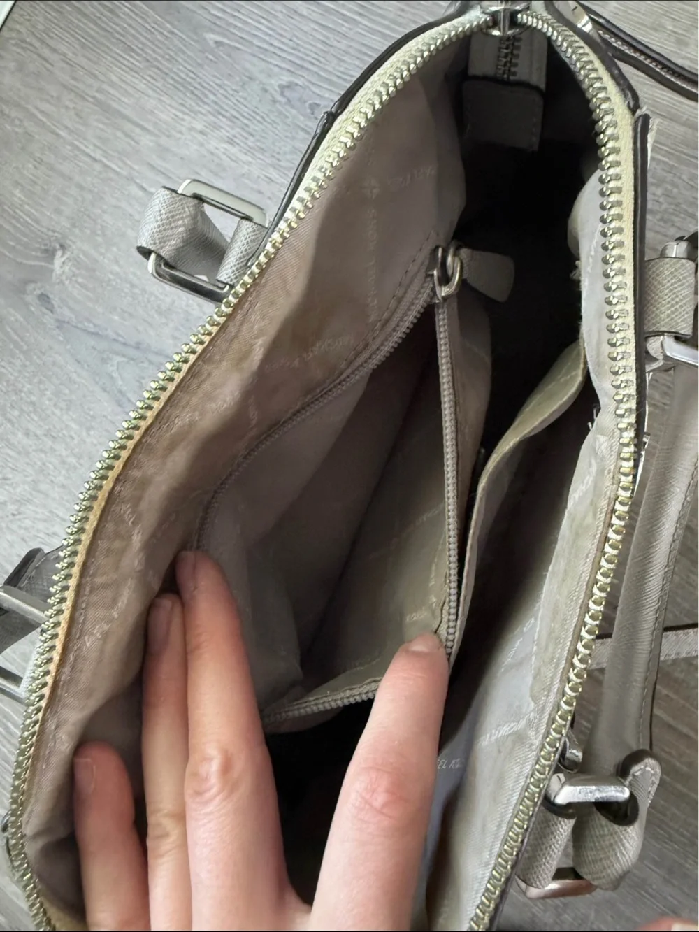 Michael Kors Gray Beige Signature Satchel with Matching Wallet